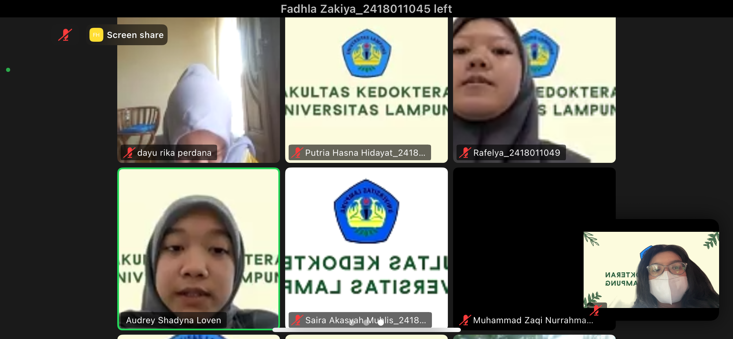 Oktavia Irvani Putri  2418011053